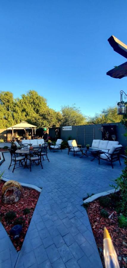バジェ・デ・グアダルーペ Casa Emiliana Bed & Breakfast エクステリア 写真