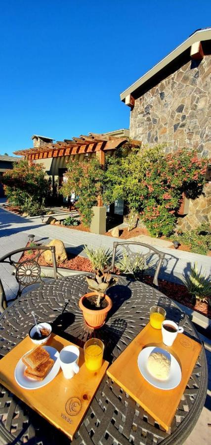 バジェ・デ・グアダルーペ Casa Emiliana Bed & Breakfast エクステリア 写真